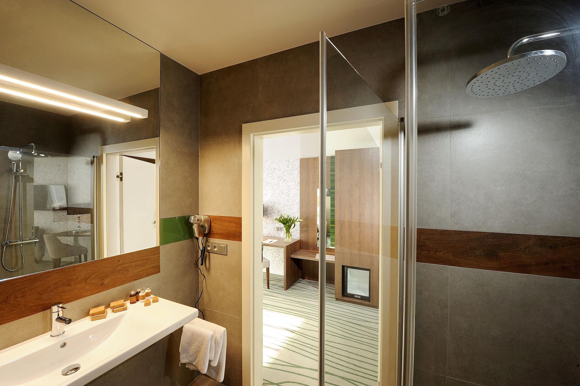 Plaza Boutique Hotel Krakow Luaran gambar