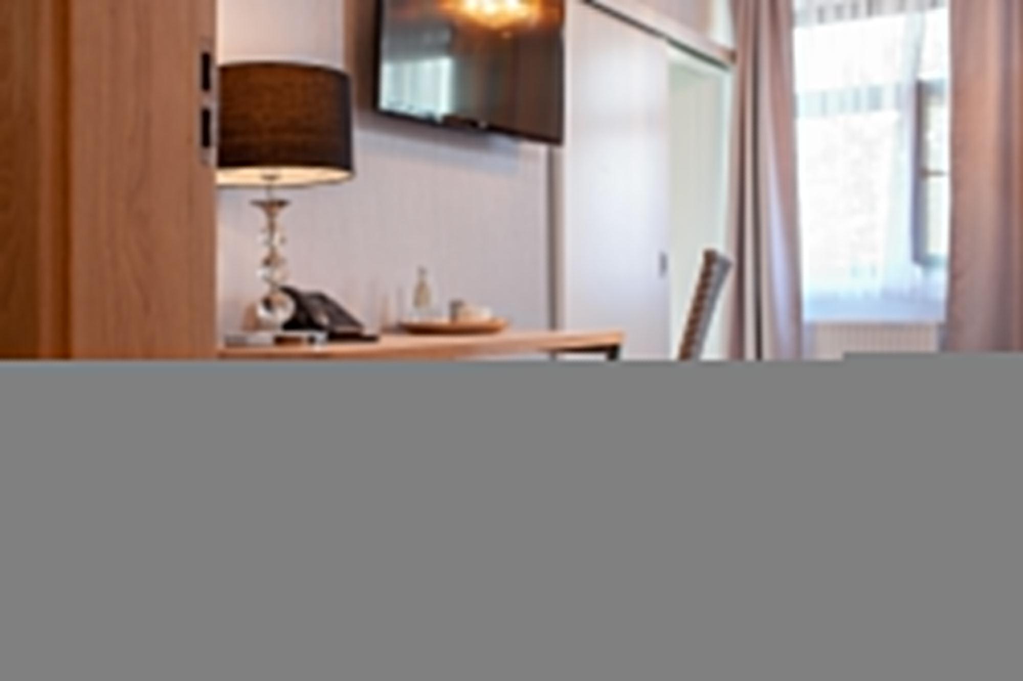 Plaza Boutique Hotel Krakow Luaran gambar